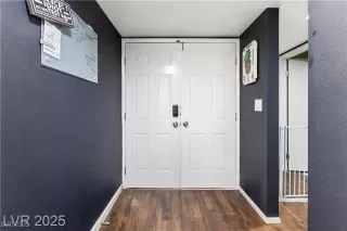 Photo #1: 2733028 Listing