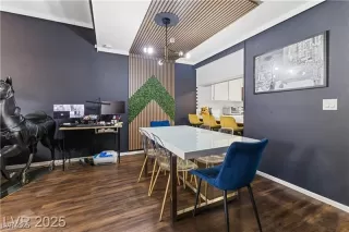 Photo #2: 2733028 Listing