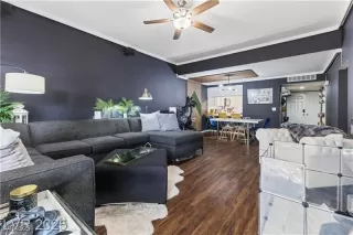 Photo #4: 2733028 Listing