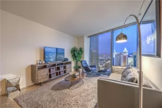 Photo #6: 2733061 Listing