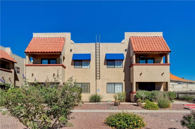 MLS: 2733069 Condo For Sale