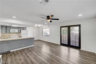 Photo #1: 2733069 Listing 