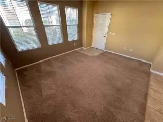 Photo #2: 2733080 Listing 