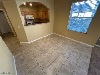 Photo #6: 2733080 Listing 