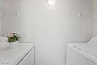 Photo #5: 2733084 Listing 