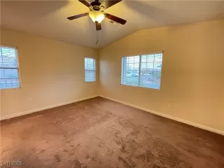 Photo #3: 2733086 Listing 