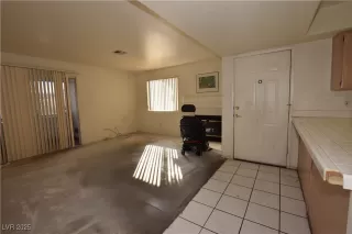 Photo #3: 2733122 Listing 