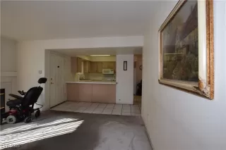 Photo #6: 2733122 Listing 