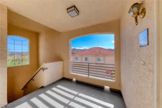 Photo #6: 2733150 Listing 