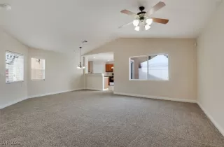 Photo #5: 2733160 Listing