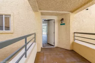 Photo #2: 2733202 Listing