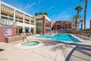 Photo #2: 2733206 Listing 