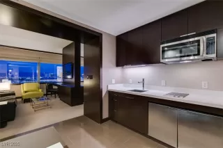 Photo #4: 2733210 Listing