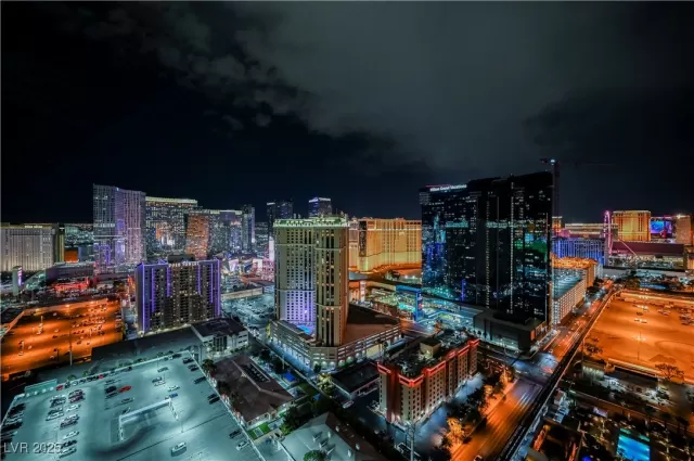 MLS: 2733223 Condo For Sale