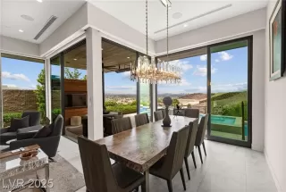 Photo #3: 2733230 Listing 