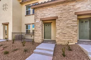 Photo #2: 2733257 Listing 
