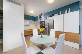 Photo #4: 2733288 Listing 