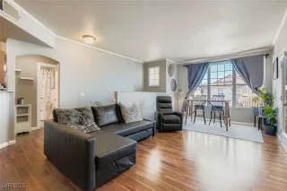 Photo #1: 2733290 Listing