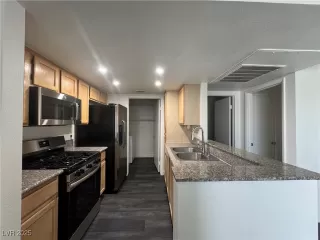 Photo #6: 2733328 Listing 