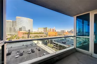 Photo #5: 2733356 Listing