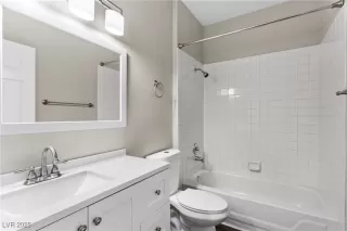 Photo #4: 2733377 Listing 