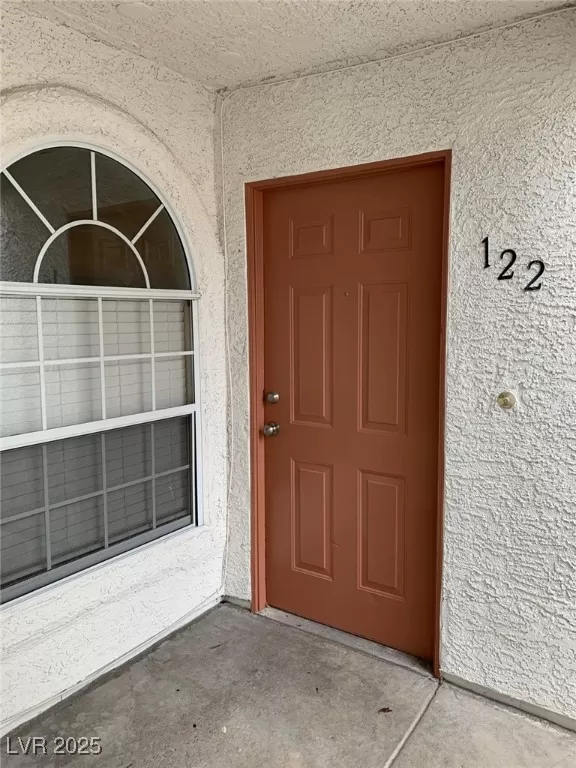 MLS: 2733420 Condo For Sale