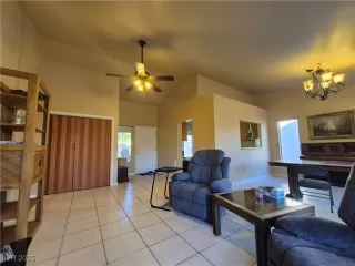 Photo #6: 2733426 Listing 