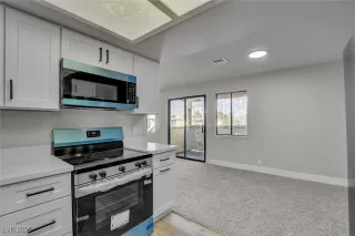 Photo #1: 2733471 Listing