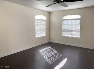 Photo #5: 2733482 Listing