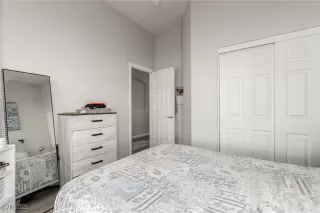 Photo #6: 2733500 Listing