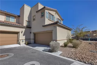 Photo #5: 2733536 Listing 