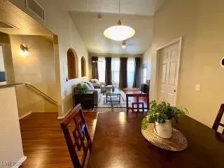 Photo #4: 2733556 Listing 