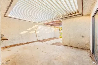 Photo #5: 2733557 Listing