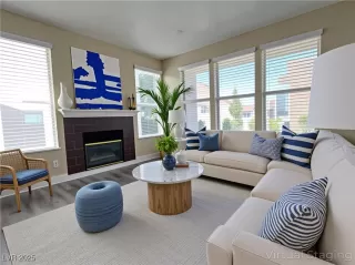 Photo #2: 2733562 Listing