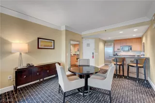 Photo #6: 2733564 Listing