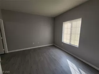 Photo #6: 2733572 Listing 