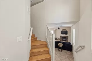 Photo #3: 2733588 Listing