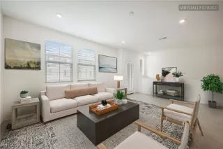 Photo #2: 2733598 Listing