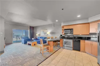 Photo #2: 2733624 Listing 