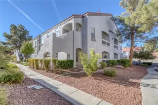 Photo #2: 2733634 Listing 