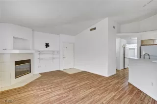 Photo #5: 2733636 Listing 