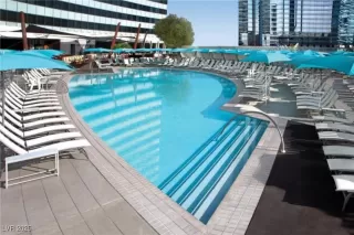 Photo #1: 2733651 Listing 