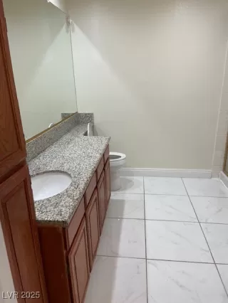 Photo #5: 2733670 Listing