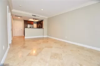 Photo #3: 2733685 Listing 