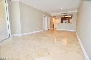 Photo #4: 2733685 Listing 