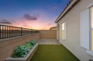 Photo #1: 2733768 Listing 