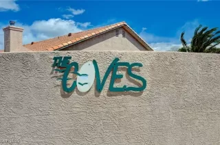 Photo #2: 2733769 Listing 