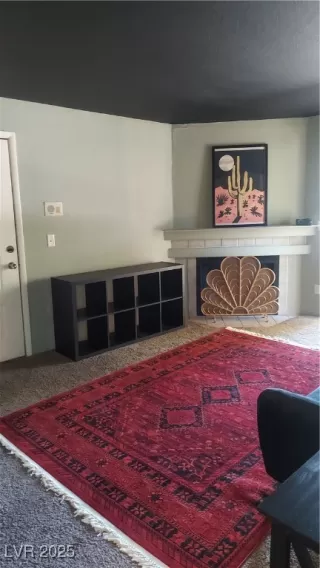 Photo #3: 2733780 Listing