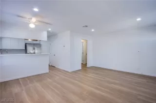 Photo #6: 2733786 Listing 