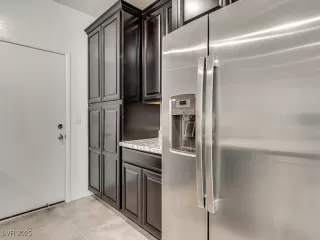 Photo #6: 2733787 Listing 